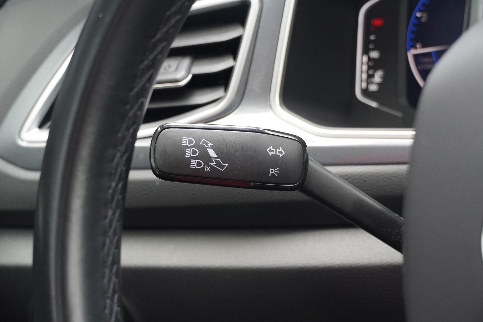 Volkswagen T-Roc 1.0 TSI Style IQ-Light Navi Teilleder ACC, миниатюра 25