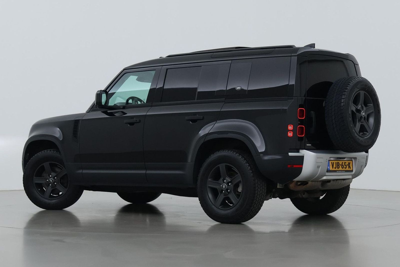 Land Rover Defender 110 D240 | COMMERCIAL | panorama dach | imagem 2