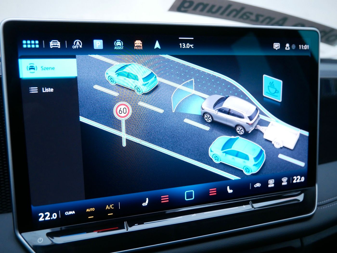 Fahrzeugabbildung Volkswagen Tiguan 1.5 eTSI Life NEU52T Matrix AHK Kamera AC