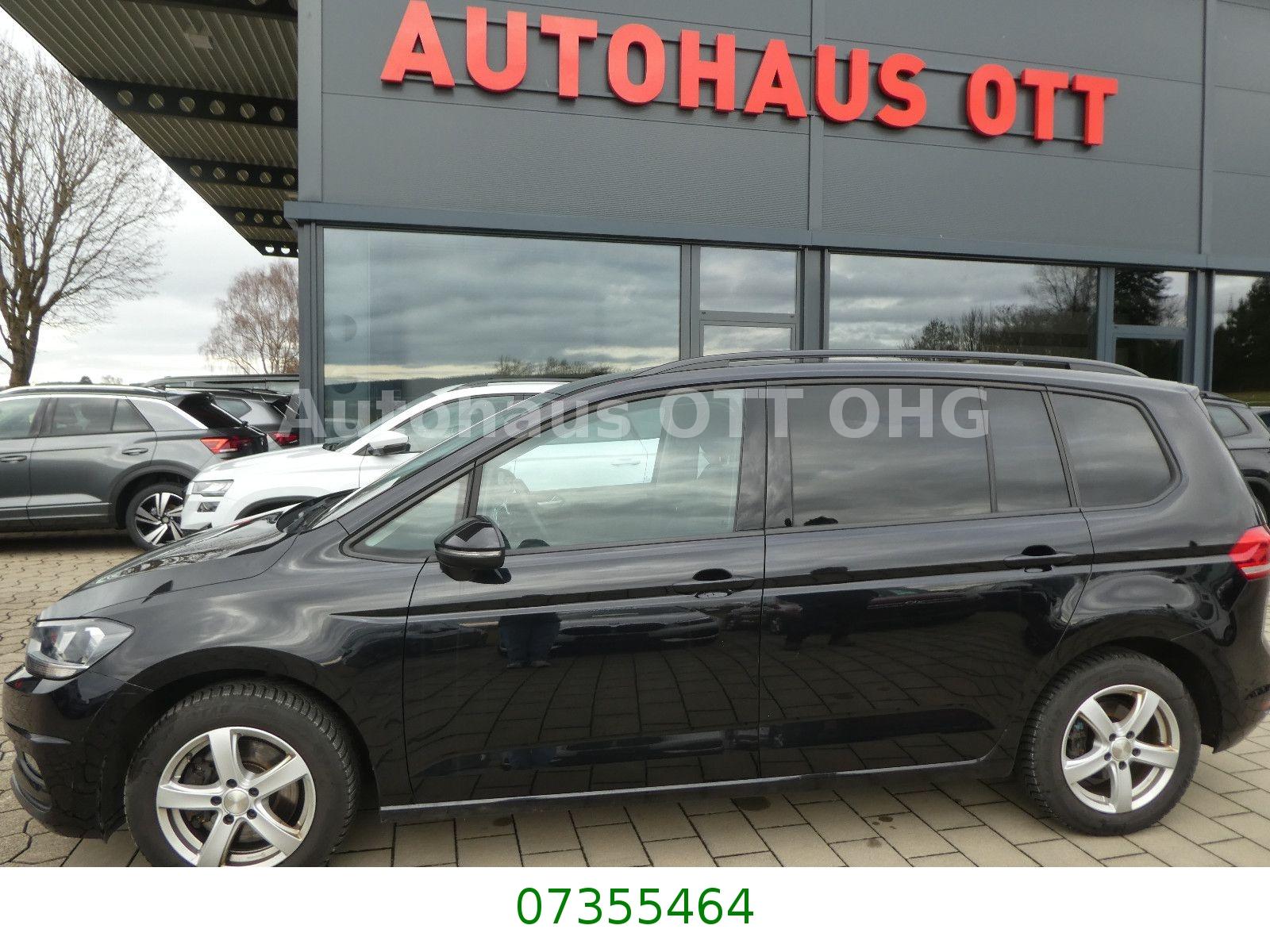 Volkswagen Touran Highline R-Line AHK Standheiz.