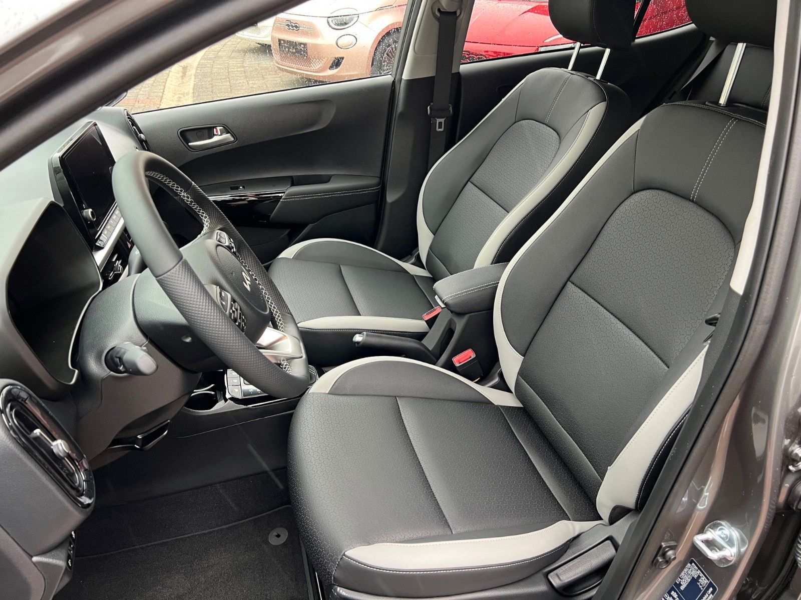 Fahrzeugabbildung Kia Picanto 1.0 GT-line AMT Navi Kamera Sitzheizung