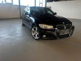 BMW 318 3 Limousine318i,Navi,Klimaautomatik,Garantie - BMW 318 aus 2009: 318i