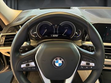 BMW 330 - 7