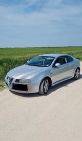 Alfa Romeo GT 2.0 JTS 16V Selespeed Distinctive Distinctive - Alfa Romeo: Selespeed