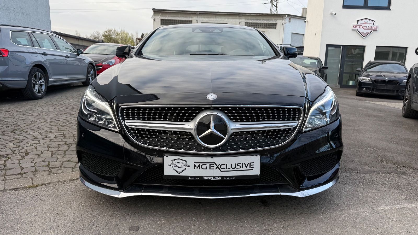 Fahrzeugabbildung Mercedes-Benz CLS 350 Cdi 4-Matic Final-Edition AMG-Line