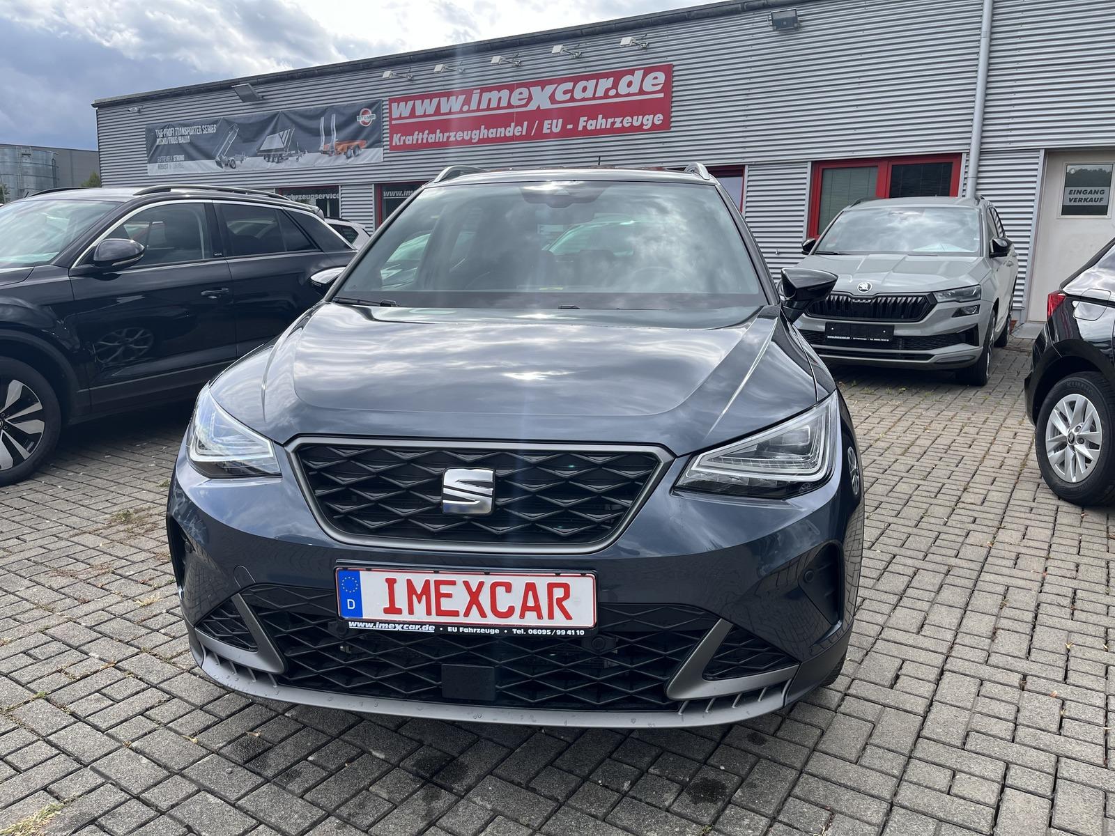 Seat Arona FR 1,5 TSI DSG + Klimatronic + Kamera + Na