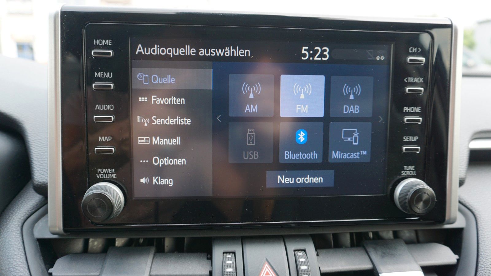 Fahrzeugabbildung Toyota RAV4 Hybrid 4x4 Team Deutschland LED,ACC,SH,AHK