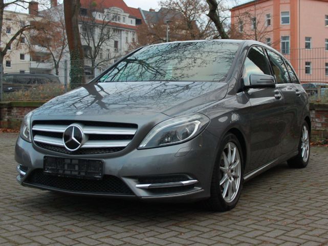 Mercedes-Benz B 220 CDI (BlueEFFICIENCY) 7G-DCT