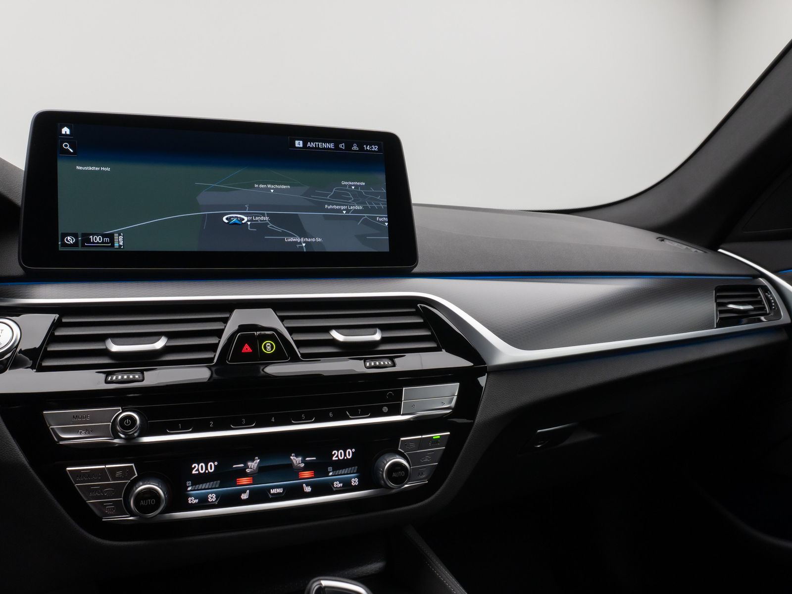 Fahrzeugabbildung BMW 530e xD M Sport Kamera Laser HUD DAB H/K Komfort