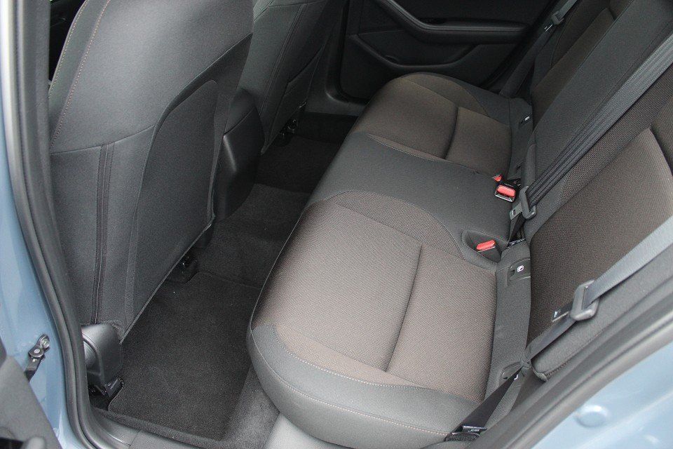 Fahrzeugabbildung Mazda 3 M-Hybrid Selection G-122 ACT-P NAVI ACAA 360°