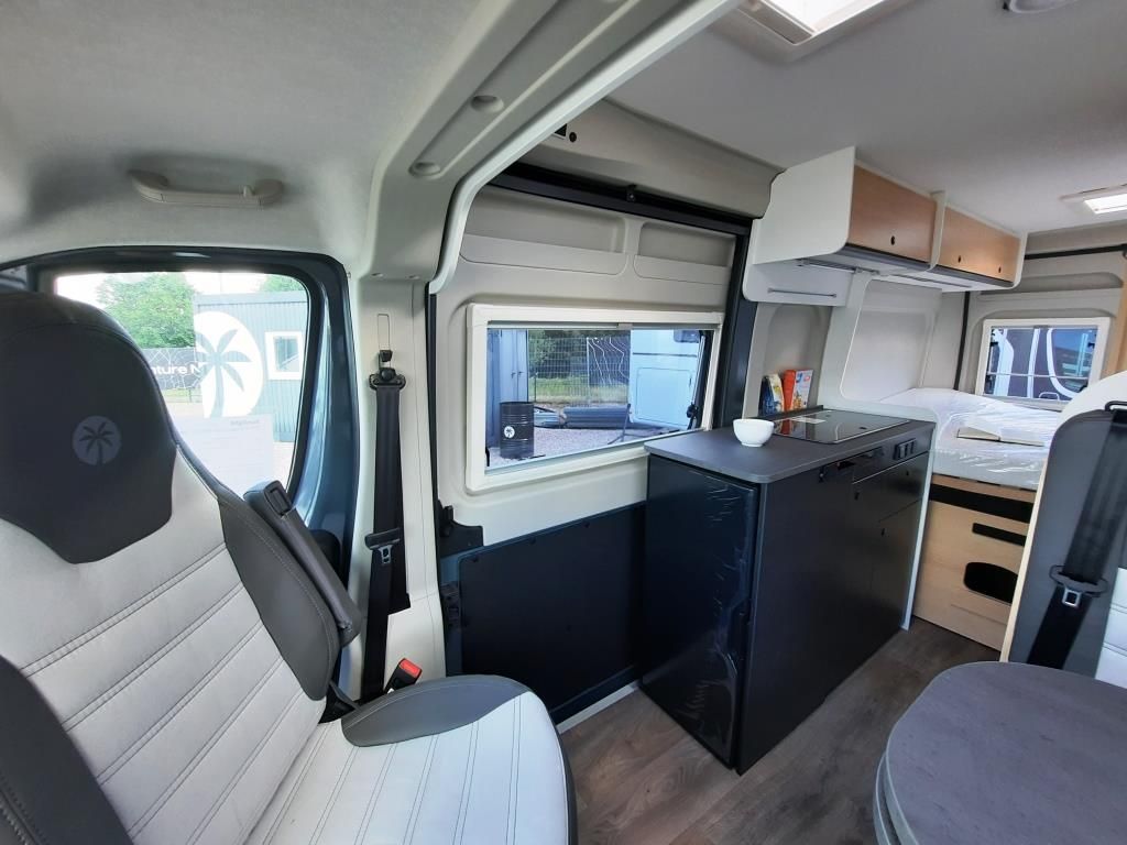 Fahrzeug Übersicht 7 Fahrzeugabbildung Sunlight Camper Van CLIFF 600 Adventure Edition Verfüg./S