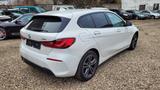 BMW 118 i Limousine 118 i Sport Line Unfallschaden** - BMW 118 Unfallwagen
