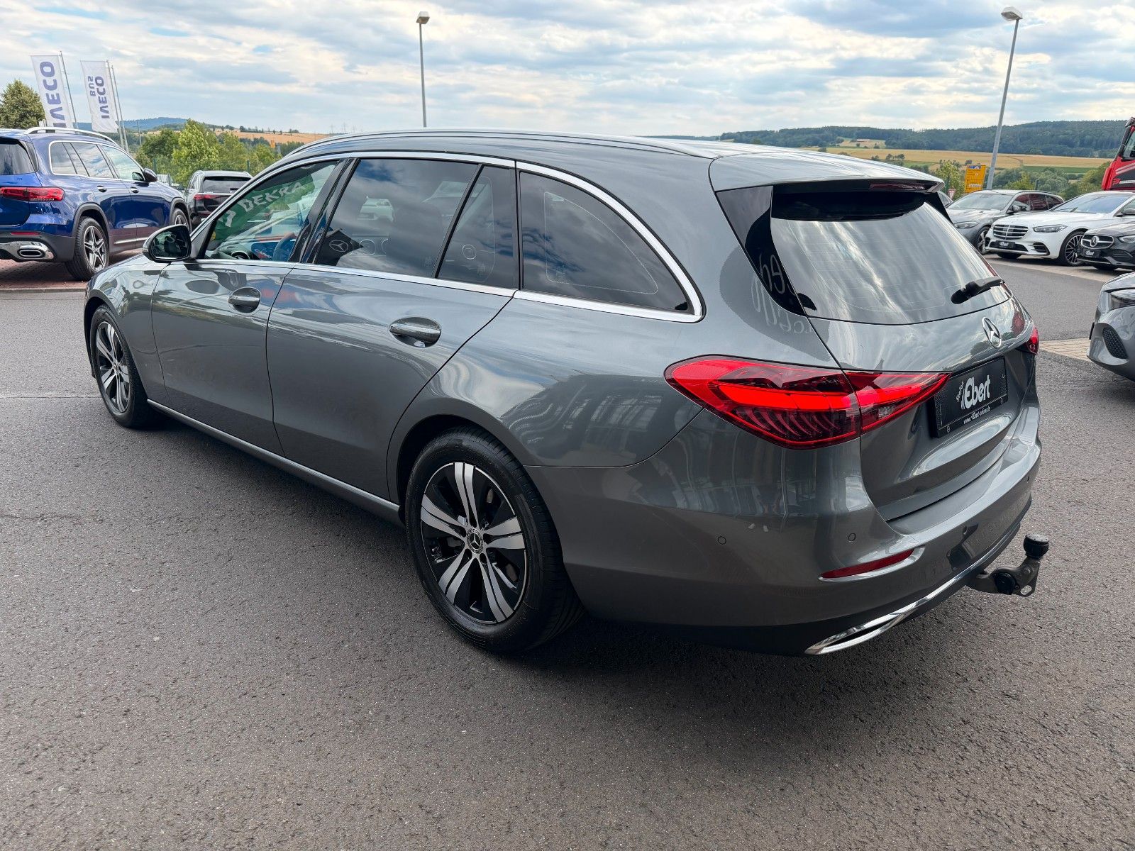 Fahrzeugabbildung Mercedes-Benz C 220d T Avantgarde+Pano+AHK+Ambiente+