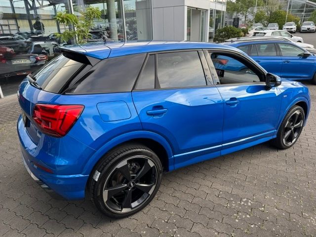Fahrzeugabbildung Audi Q2 sport S line 35 TFSI KAM LED 19" Virtual