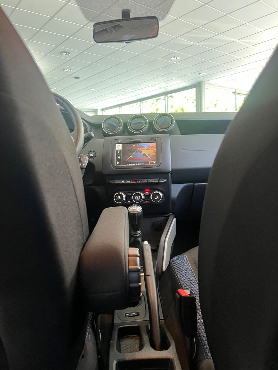 Fahrzeugabbildung Dacia Duster II Celebration *NAVI*KAMERA*SITZH*