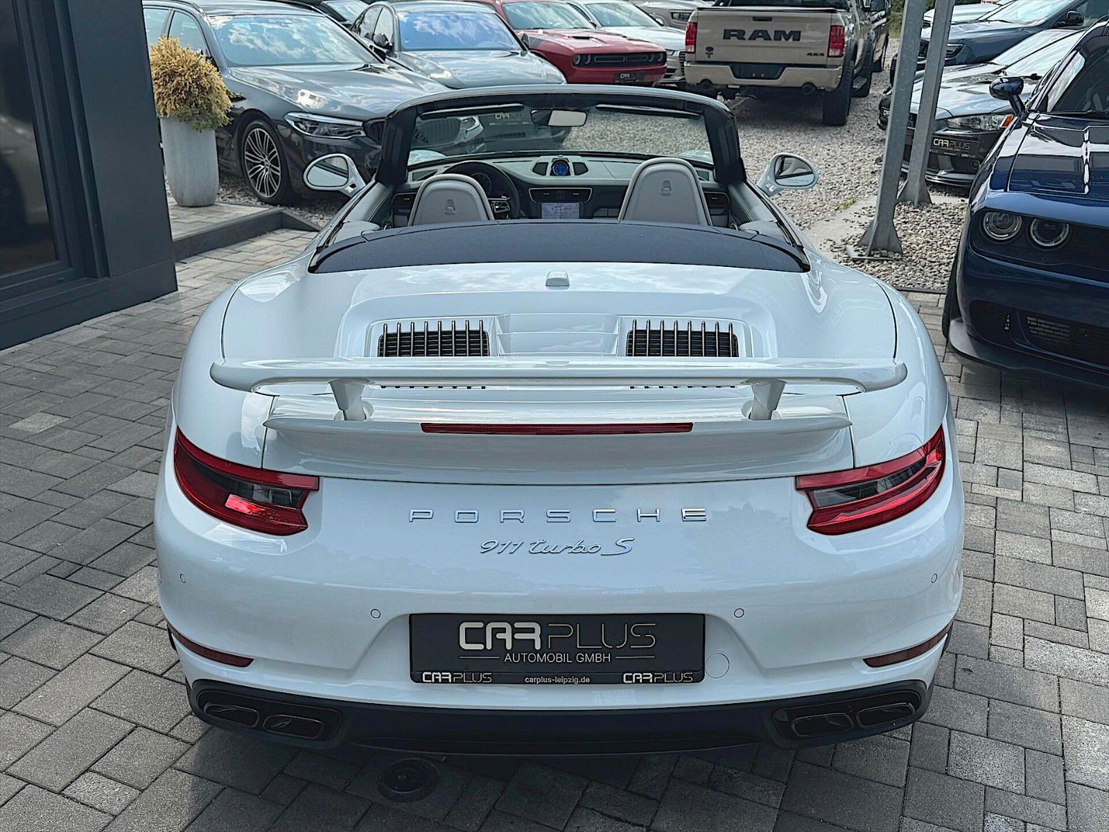 Fahrzeugabbildung Porsche 991.2 911 Turbo S Cabriolet *ACC*LED*111 Punkte*