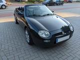 MGF 1.8i - - blaue MG MGF