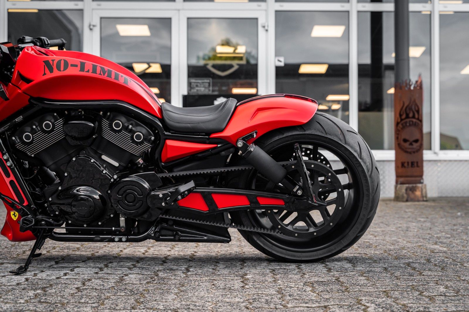 Fahrzeugabbildung Harley-Davidson VRSCDX Night Rod Special - NLC 300er UMBAU -