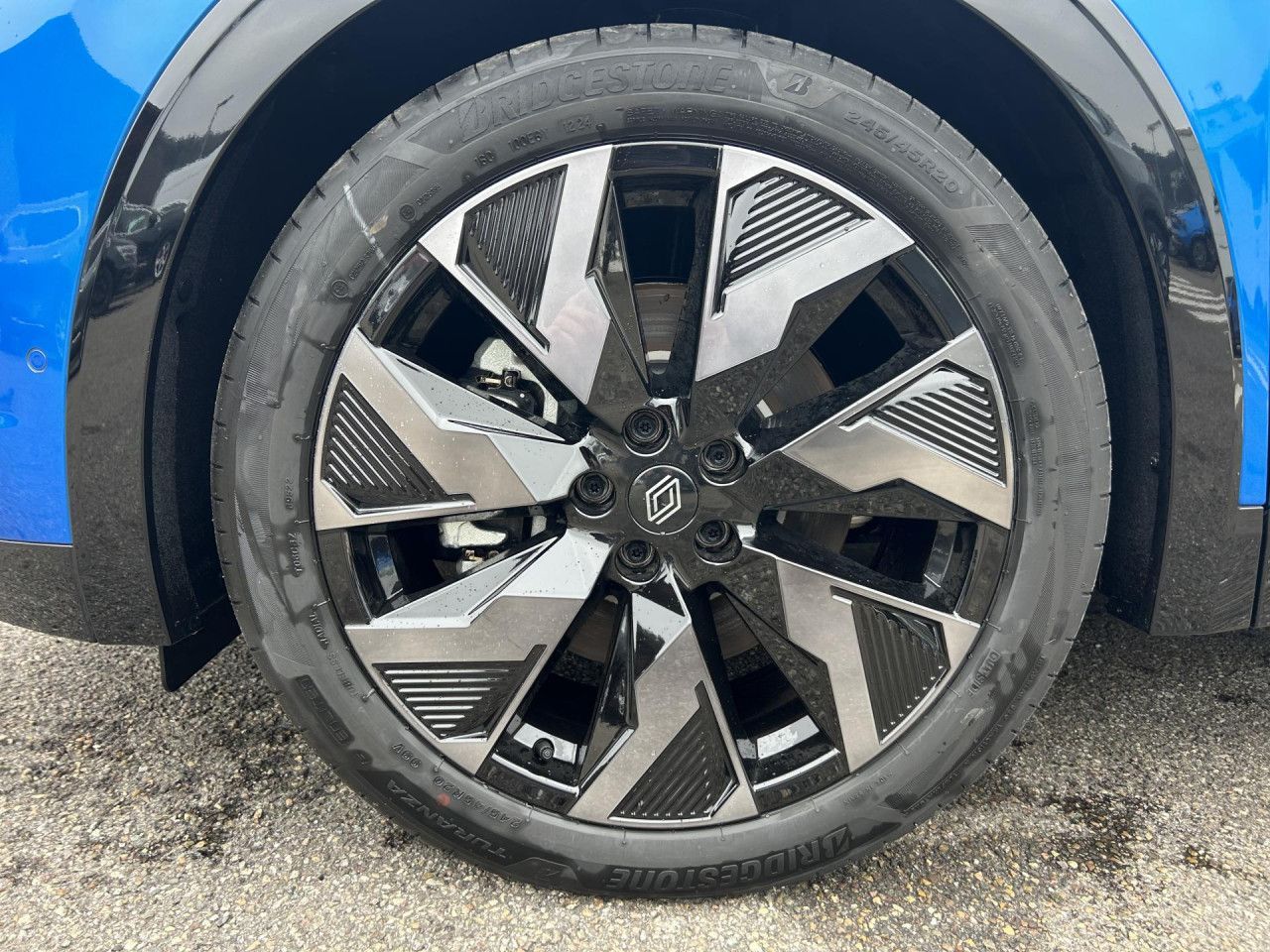 Renault Rafale - Bild 16