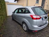 Ford Grand C-Max Navi Sitzheizung 7-Sitzer AHK Xenon - gebrauchte Ford Grand C-Max aus dem Jahr 2018