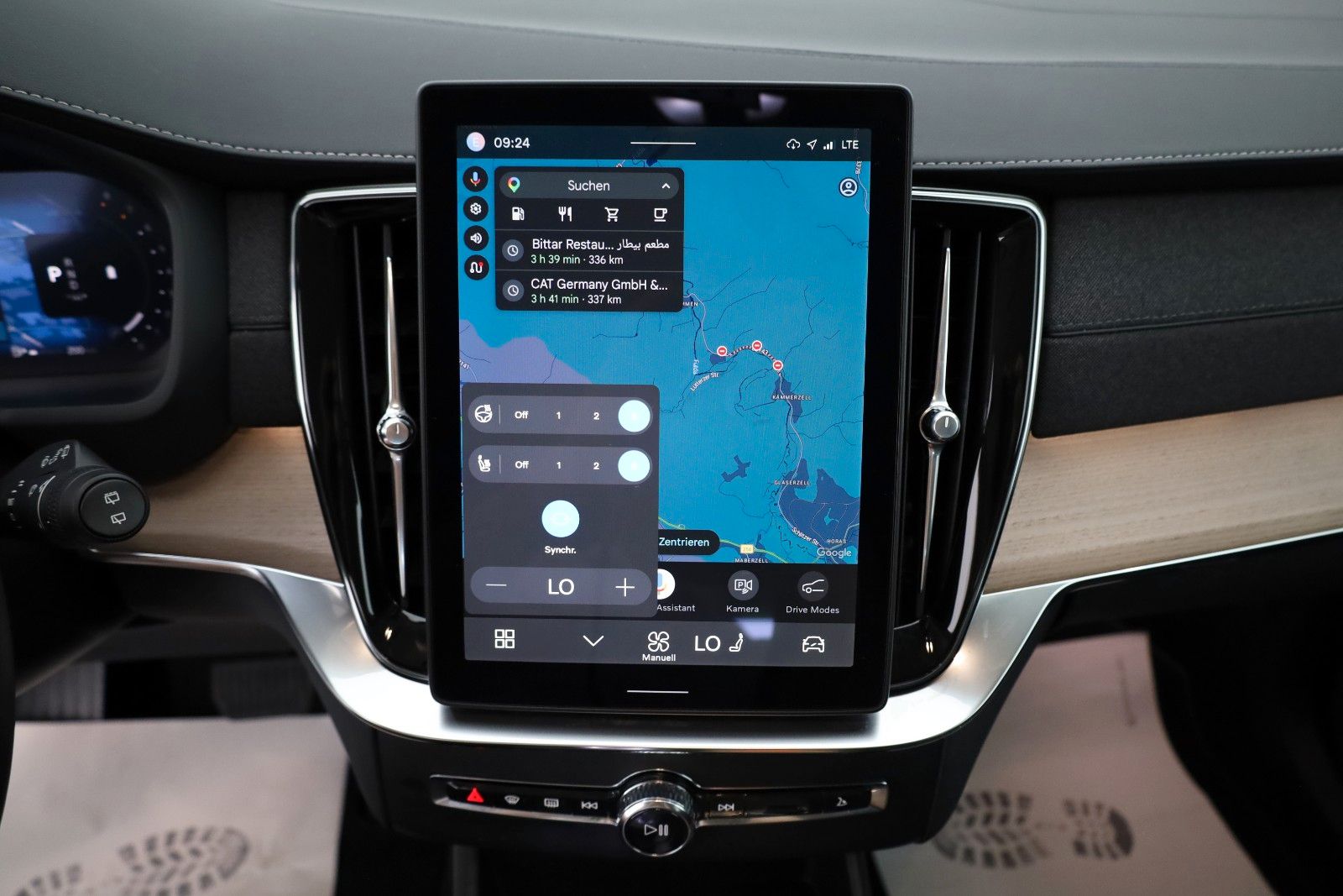 Fahrzeugabbildung Volvo XC90 Plus Bright AWD 7Si,Leder,Navi,LED,HUD,360°