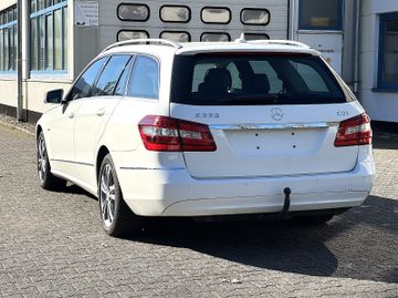 Mercedes E 220 - 4