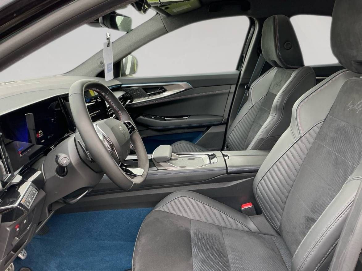 Fahrzeugabbildung Renault Rafale Esprit Alpine E-Tech Plug-in Hybrid 300 4