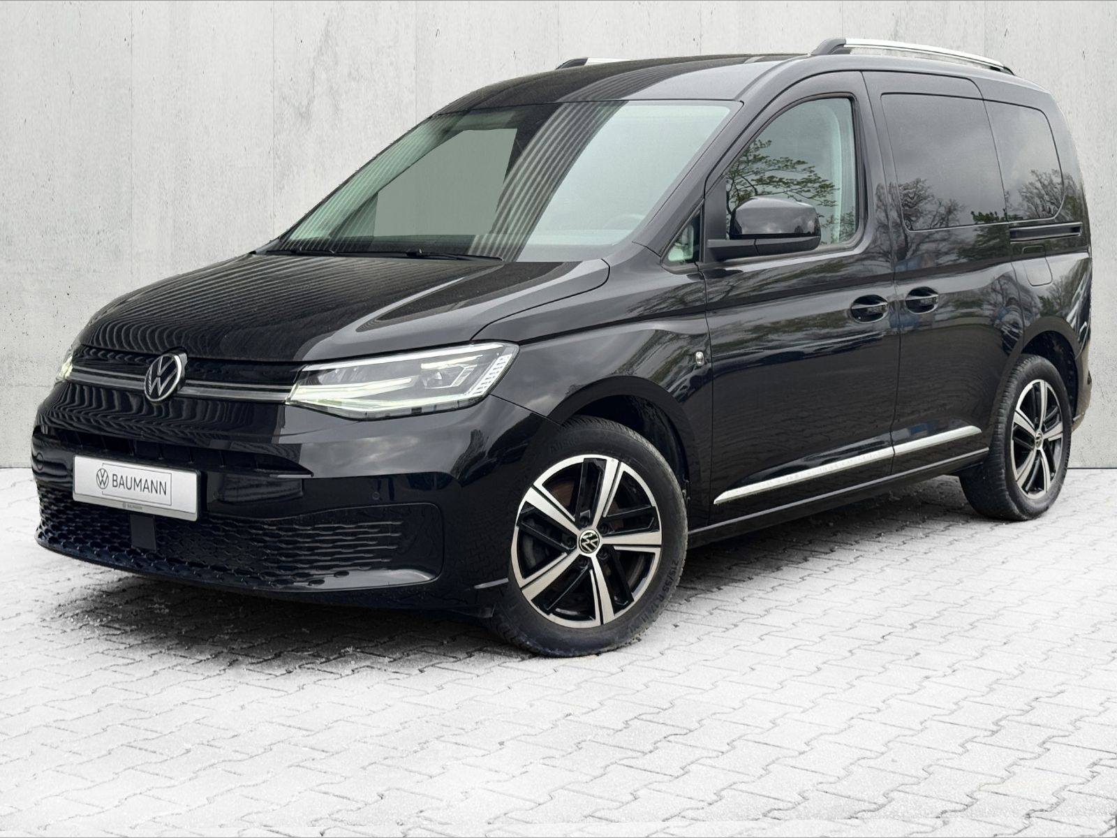 Caddy 2.0 TDI DSG "STYLE" *AHK*LED*NAVI*