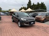 Ford Kuga 2.0 TDCI 150 CV S&S 2WD Titanium - Ford Kuga mit Diesel-Antrieb: Kombi
