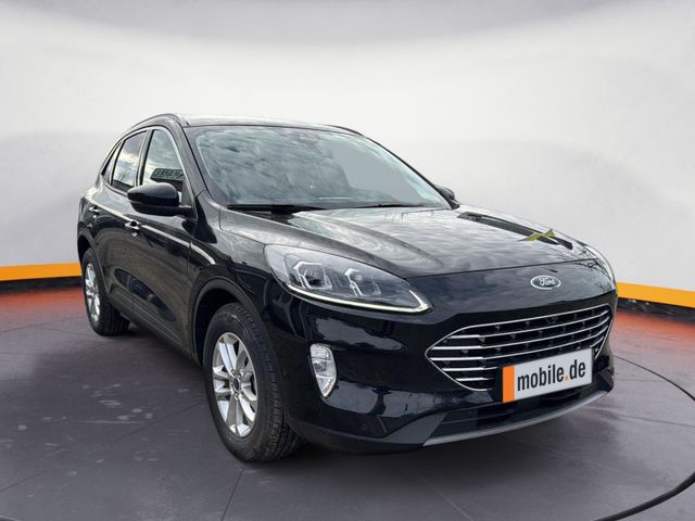 Ford Kuga Titanium LED Kamera PDC h. Navi Keyless SHZ