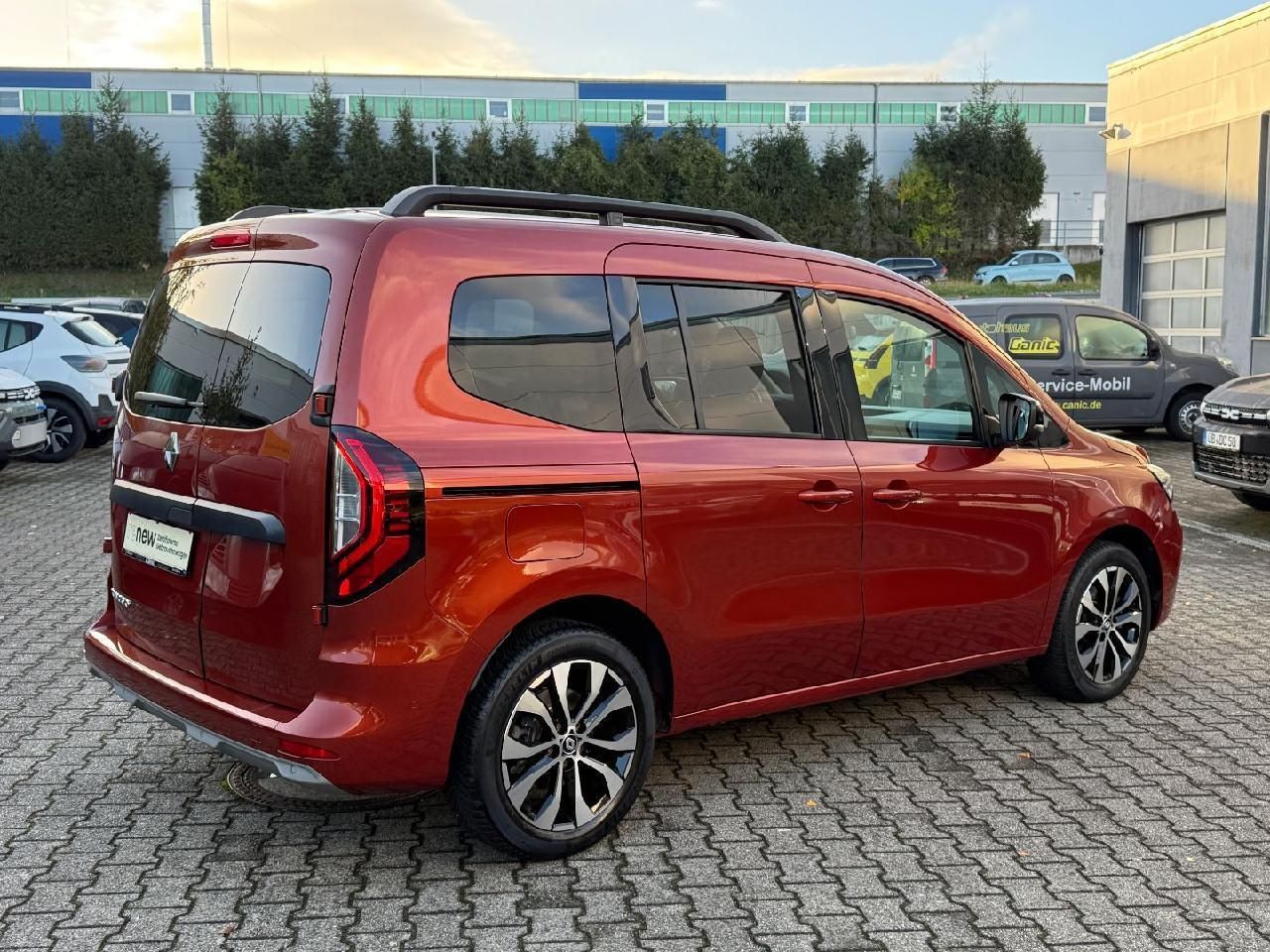 Fahrzeugabbildung Renault Kangoo Techno TCe 130 EDC