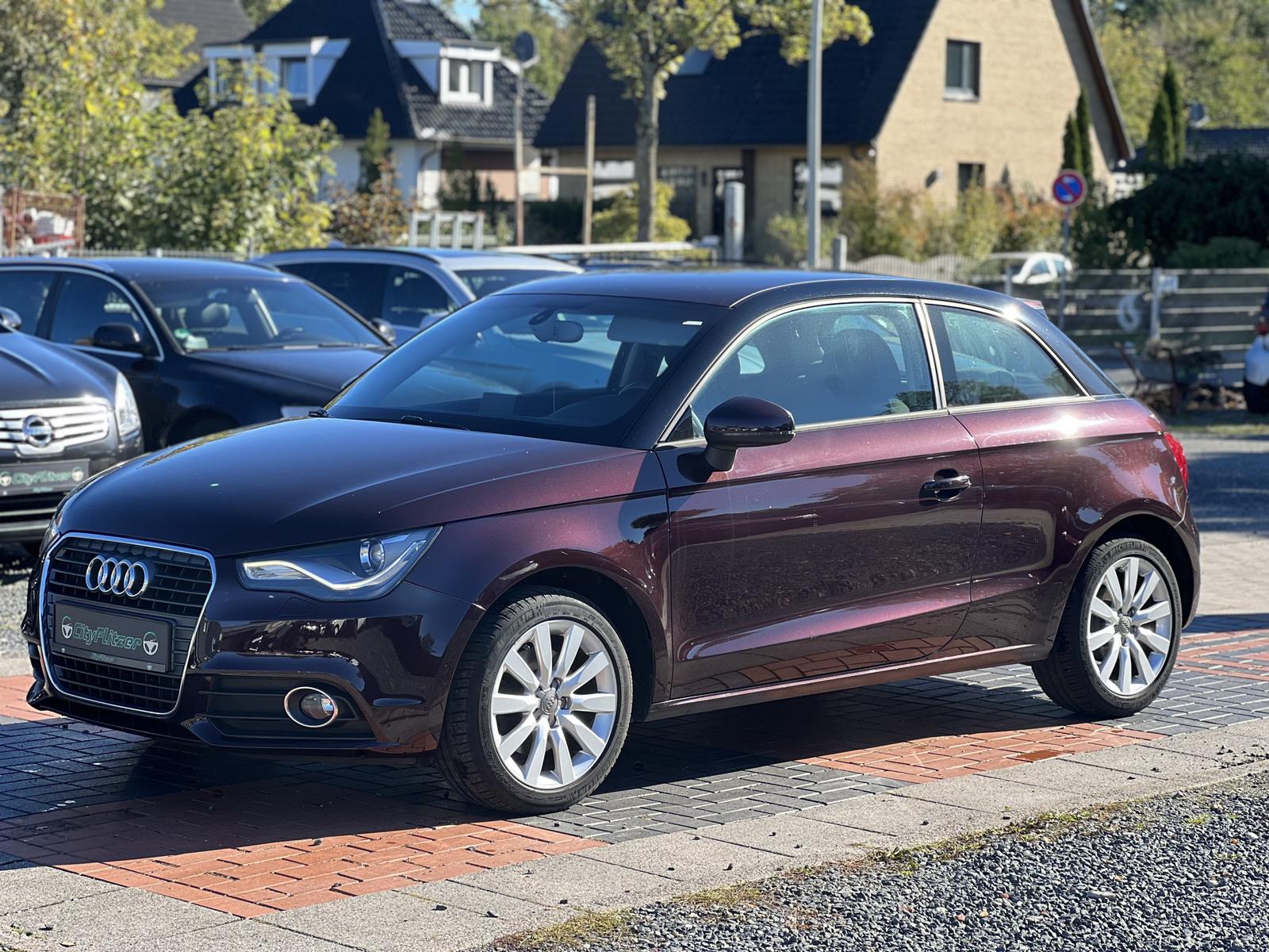 Audi A1 Automatik*BT*Shz*PDC*Xenon*Navi*8Fach*TÜV2028