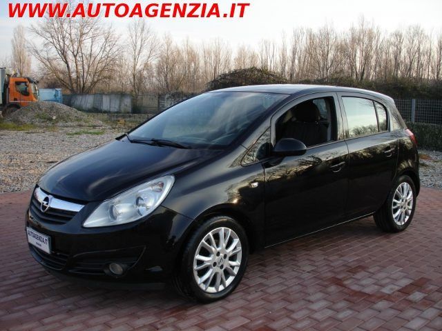 Opel OPEL Corsa 1.2 GPL