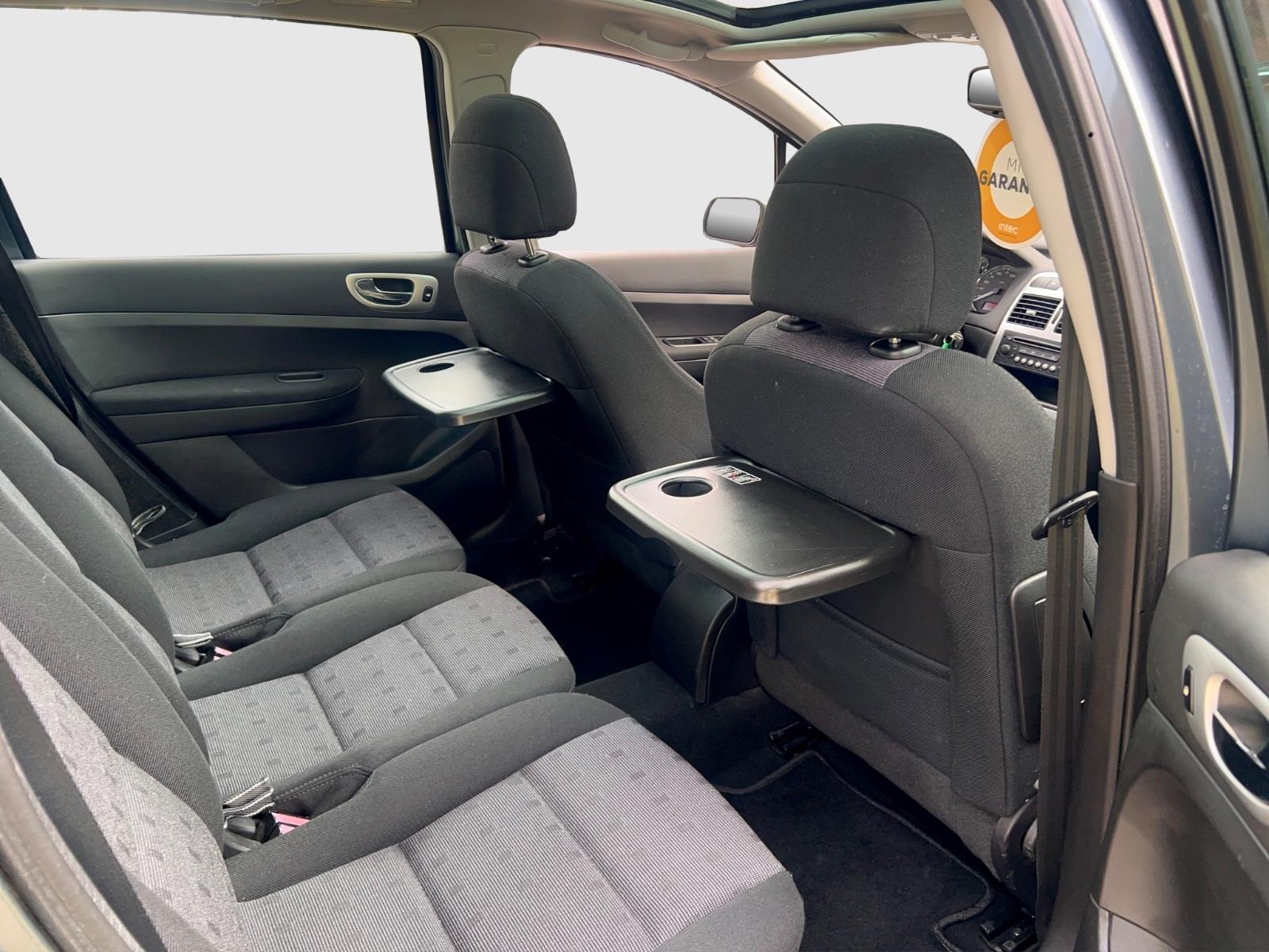 Peugeot 307 2005 — photo 17