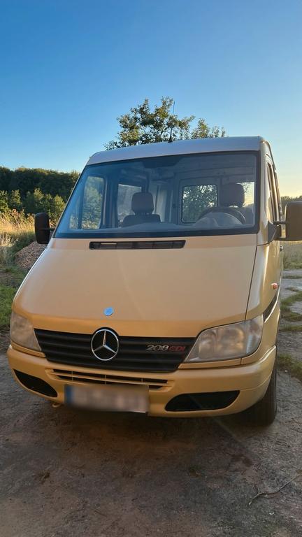 Mercedes-Benz Sprinter