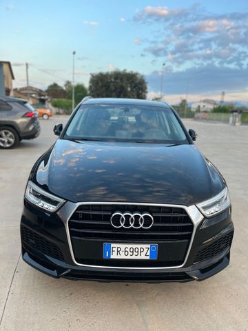 AUDI Audi Q3 2.0 TDI 120 CV Young