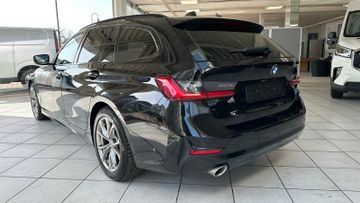 BMW 320 - 5
