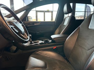 MYAUTOCENTER – Gebraucht- und Jahreswagen mit Werkstattservice in Pfaffenhofen Ford S-Max ST-Line *2. Hand*AHK*Klima*Navi*7-Sitzer*