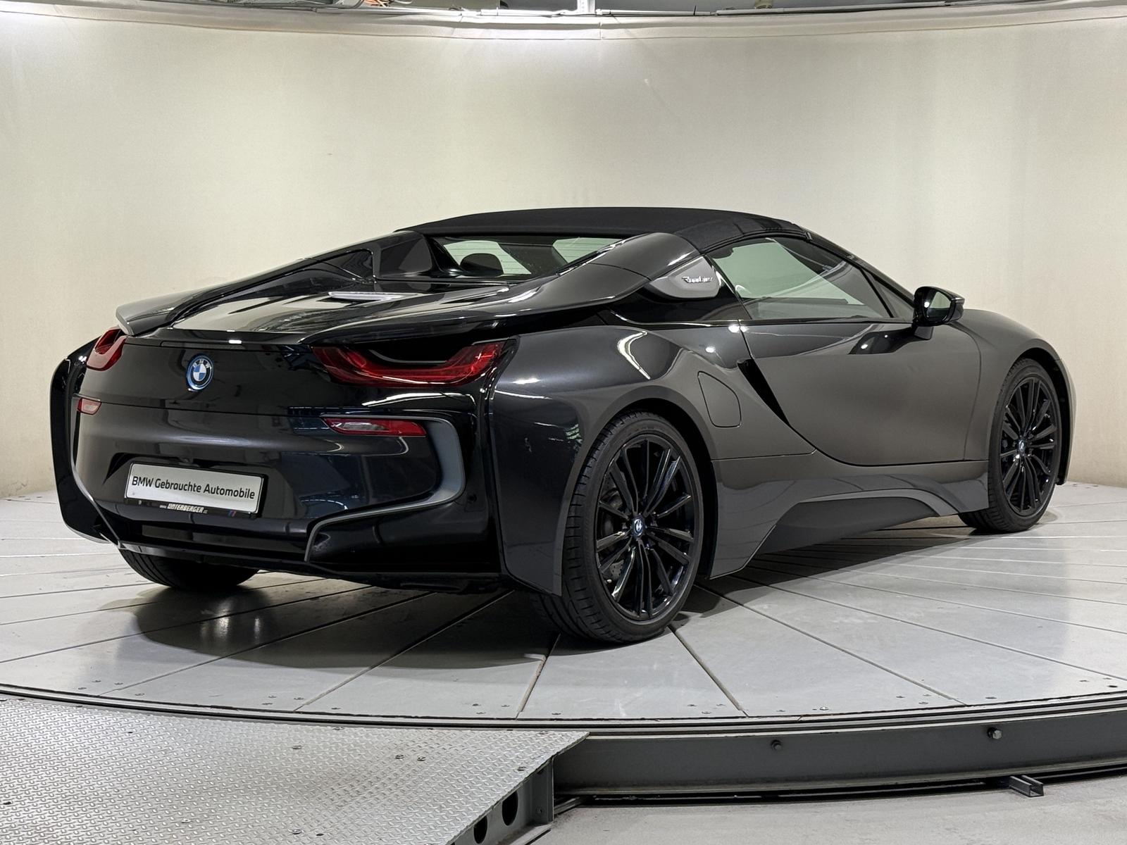 BMW i8 Roadster HUD HK Laser DA WLAN