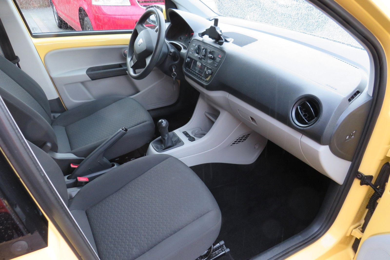 Fahrzeugabbildung SEAT Mii Style KLIMA SITZH. MAPS&MORE ASSISTENT-PA.