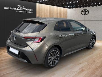 Toyota Corolla - 4