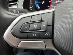 VW Passat Variant 2.0 TDI DSG Elegance