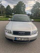 Audi A4 2.0 - - Audi A4 aus 2001: 2.0