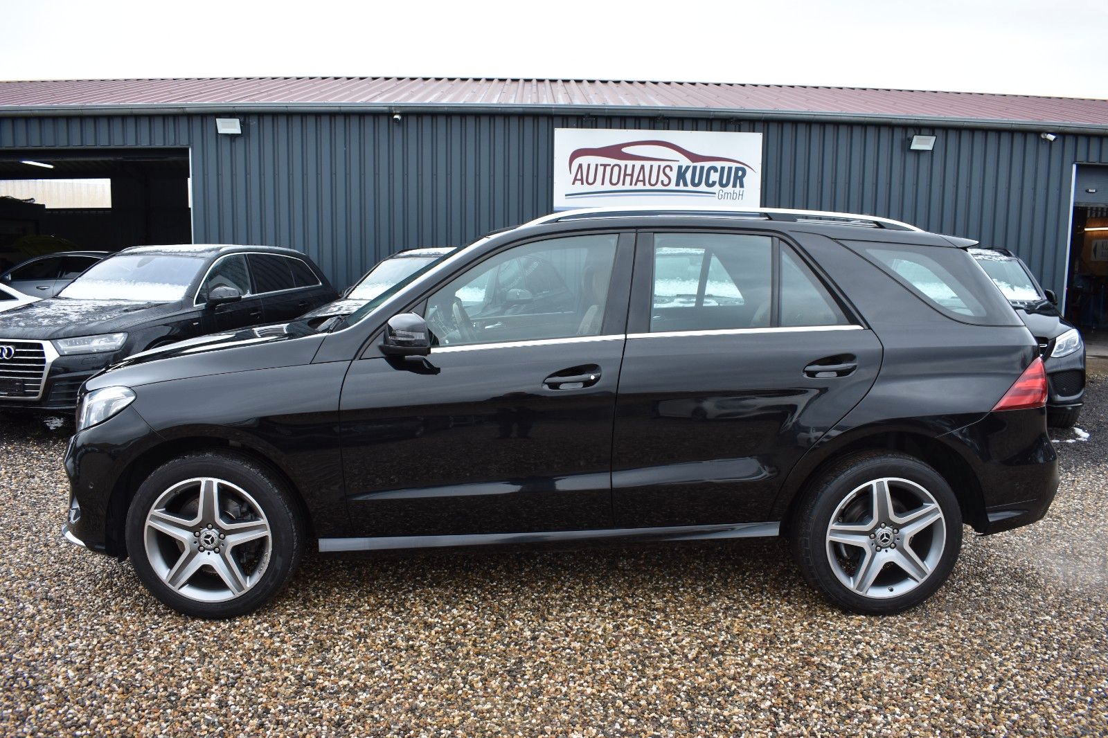 Fahrzeugabbildung Mercedes-Benz GLE 350 d 4Matic AMG line