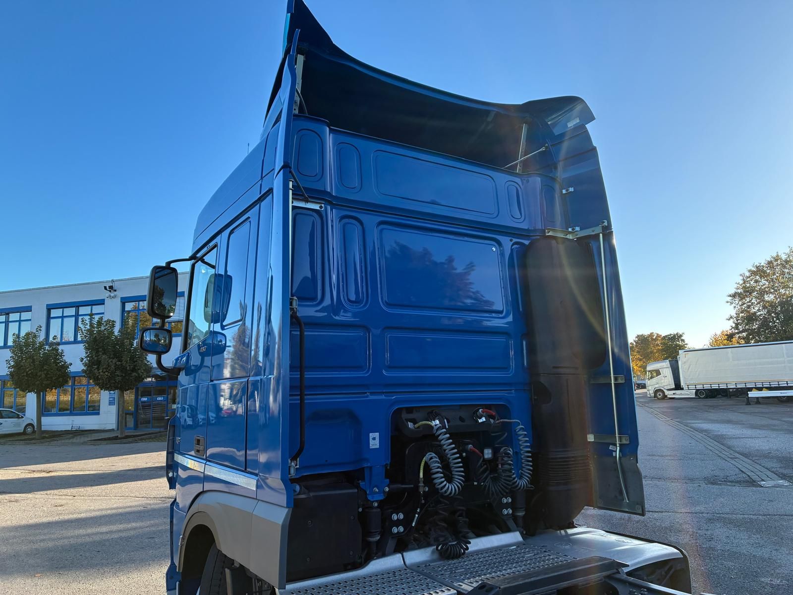 Fahrzeugabbildung DAF FT XF 480 SC LD (Leergewicht nur 7.765 kg)