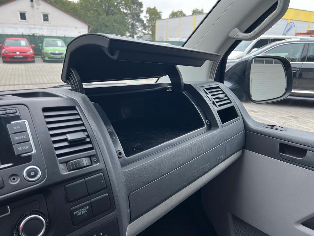 Volkswagen T5 Caravelle