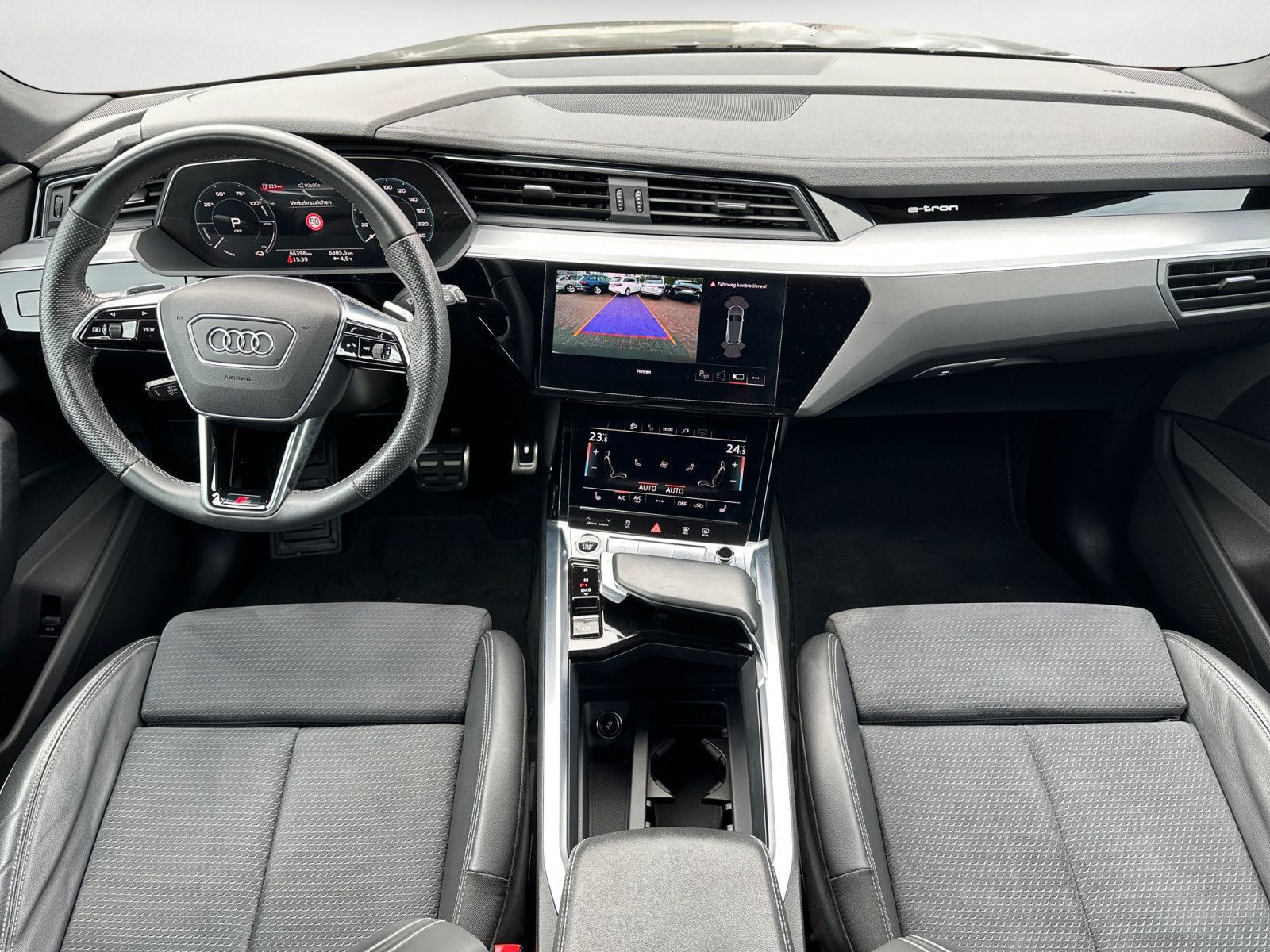 Audi Q8 e-tron - Bild 16