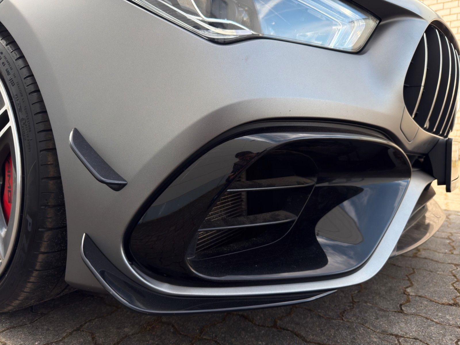 Fahrzeugabbildung Mercedes-Benz CLA 45 S AMG Matt/Perf-Sitz/MBeam/AERO/Night-Pkt