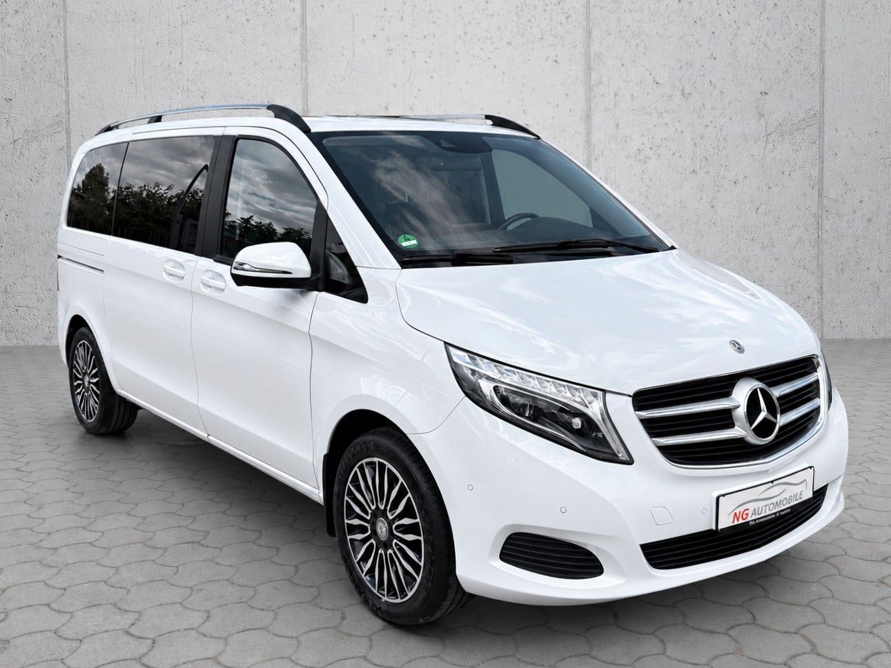 Mercedes-Benz V 220 d EDITION kompakt