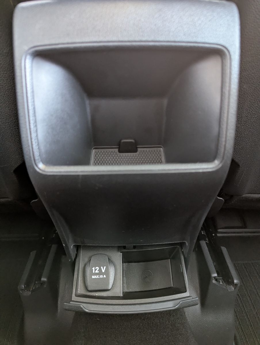 MERCEDES-BENZ B 180 Kamera Panoramadach LED - Image 23